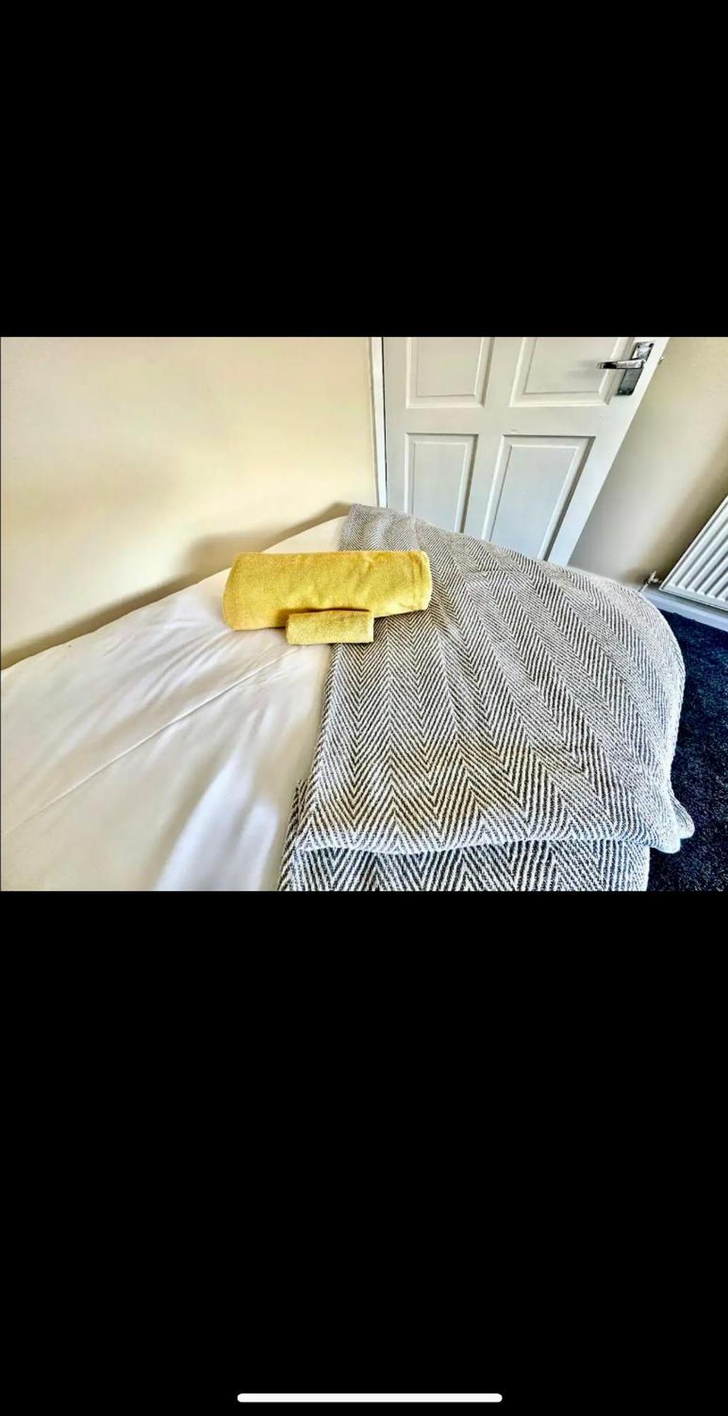 Casa vacanze 5 Minutes From M1 Sleeps Up To 7 Perfect For Contractors Leisure Relocators King Or Twin Bed Options Nottingham
